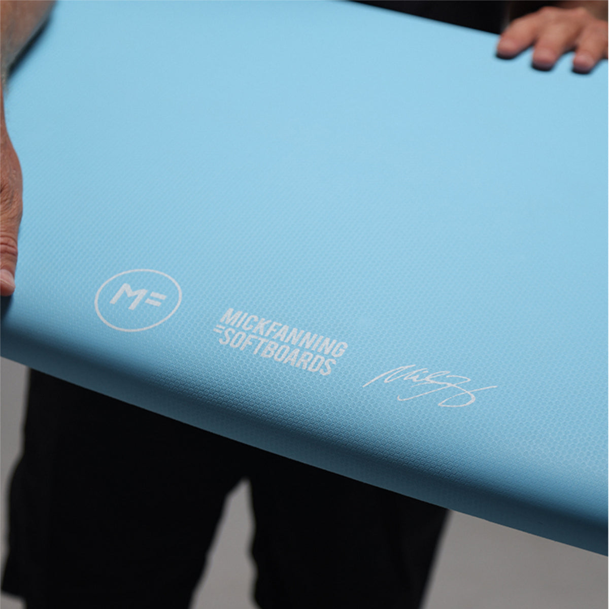 MF Mick Fanning - Alley Cat Epoxy Pro 7'0 FCSII - Sky Blue