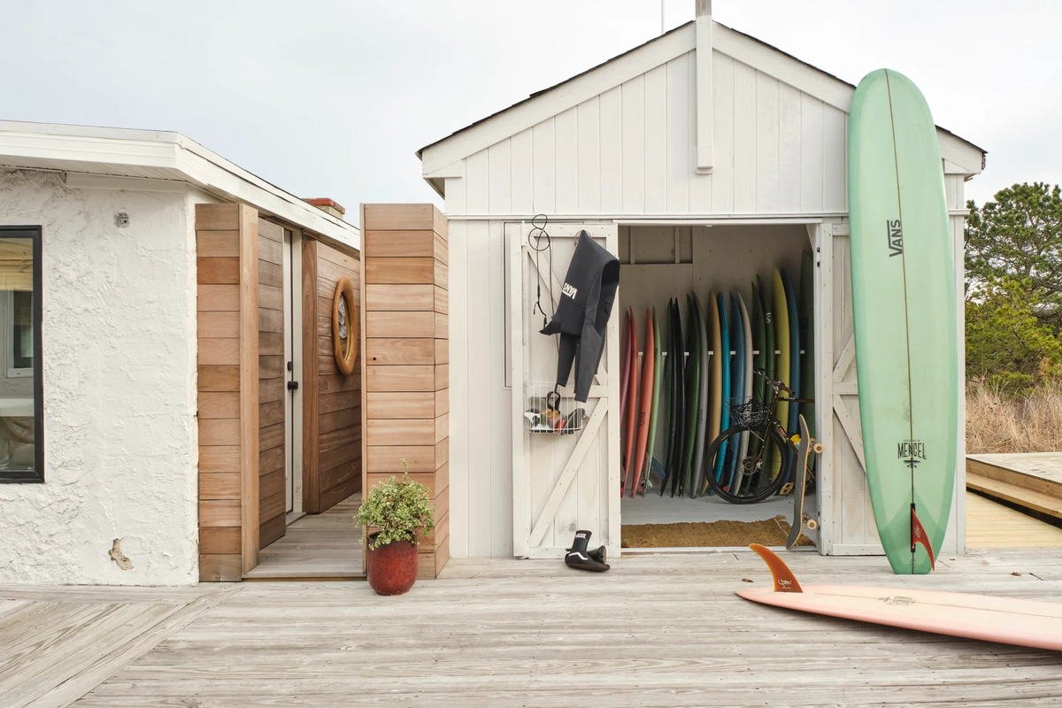 Surf Shacks Vol.3 , A new wave of coastal living