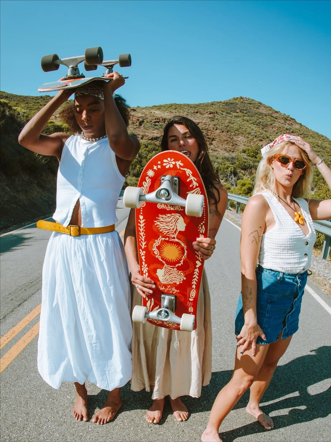 CARVER x GRL SWIRL CX - Surf Skate completo / Modelo signature de Val Laforge - 31"