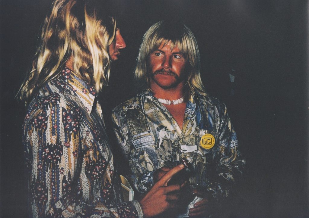 JEFF DIVINE - Livre surf - 70s Surf Photographs