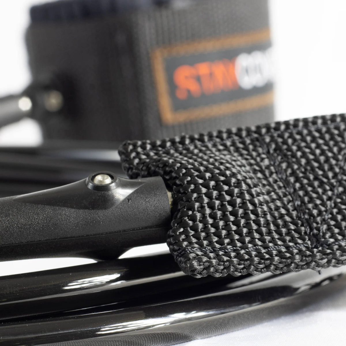 STAY COVERED - Big Wave Leash (8mm)